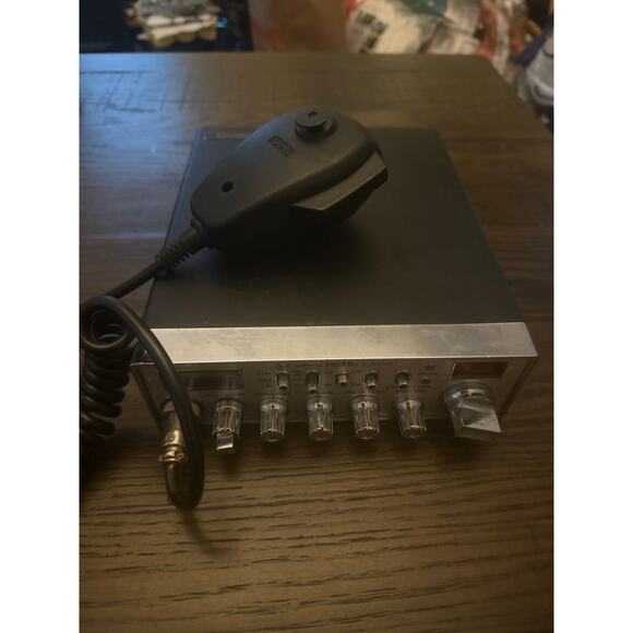 Cobra 29 LTD Classic CB Radio - 1992 - no power cable - Picture 1 of 9